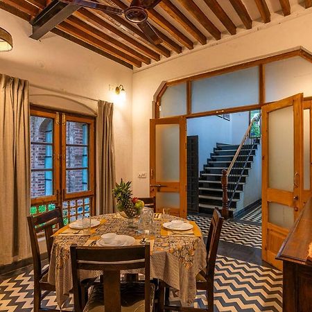 Stayvista'S Peepal Haveli - Rustic Kothi With Terrace, Breathtaking View & Bonfire Narainpur  Exterior foto