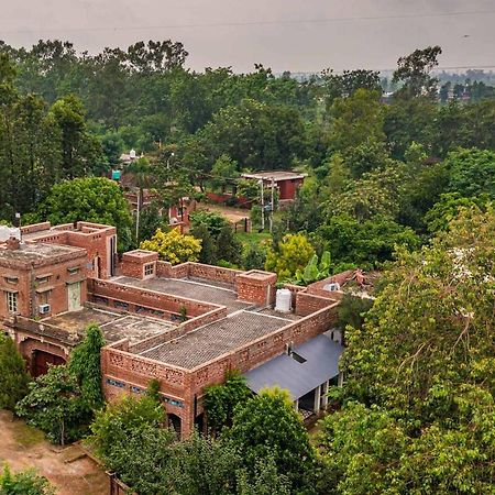 Stayvista'S Peepal Haveli - Rustic Kothi With Terrace, Breathtaking View & Bonfire Narainpur  Exterior foto