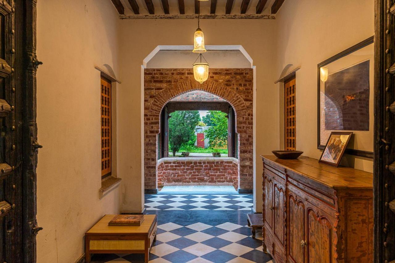 Stayvista'S Peepal Haveli - Rustic Kothi With Terrace, Breathtaking View & Bonfire Narainpur  Exterior foto