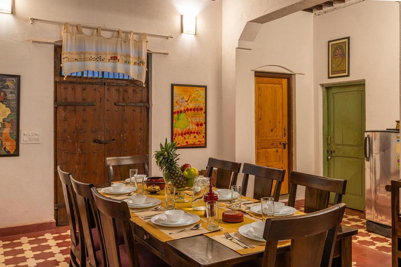 Stayvista'S Peepal Haveli - Rustic Kothi With Terrace, Breathtaking View & Bonfire Narainpur  Exterior foto